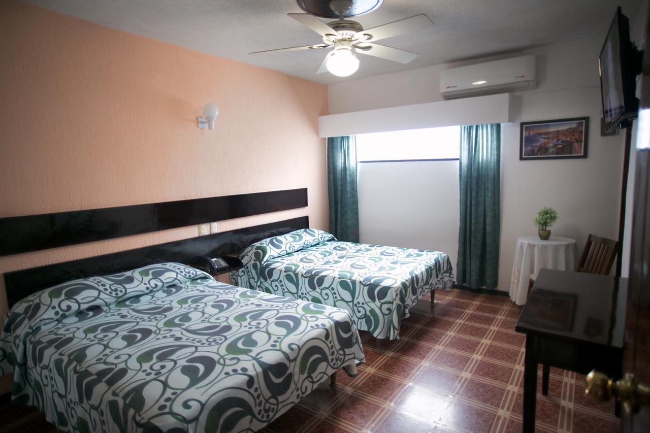 Hotel Maria De Lourdes Tuxtepec Extérieur photo